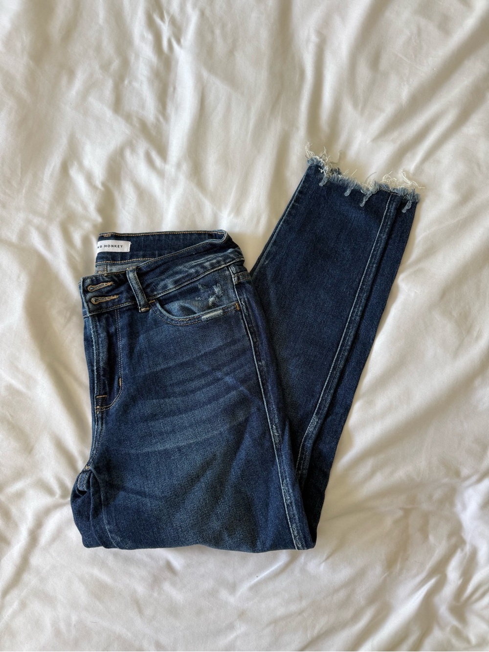 Flying Monkey Cropped Jeans in Dark Blue with Frayed Hem